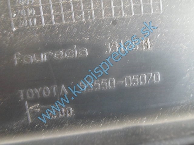 kastlík na toyotu avensis T25, odkladacia skrinka, 55550-05070 